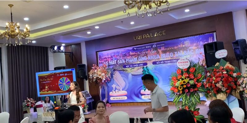 vòng quay ngẫu nhiên nhà hàng